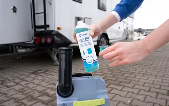 PŁYN BERGER FRESH BLUE DO KASETY TOALETY KONCENTRAT 750 ml