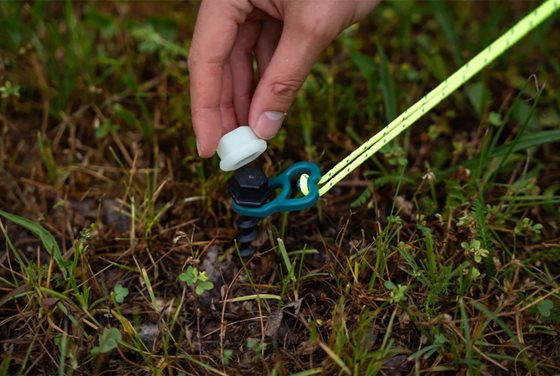 ŚLEDZIE 12 cm 12 szt. KOŁKI WKRĘCANE BERGER TERRA GLOW