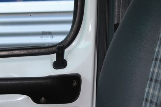 BLOKADA DRZWI WEWNĘTRZNA HEOSAFE DUCATO 94-02 2 szt.