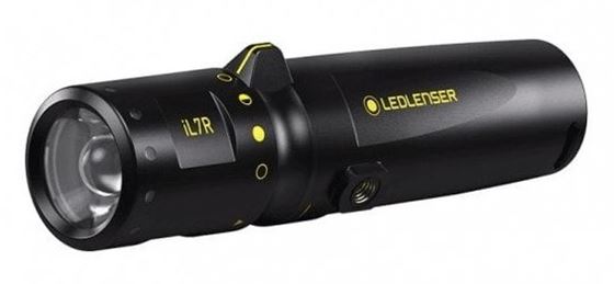 LEDLENSER LATARKA IL7R CZRANA BOX