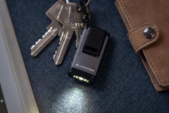 LEDLENSER LATARKA K4R USB SZARA BOX