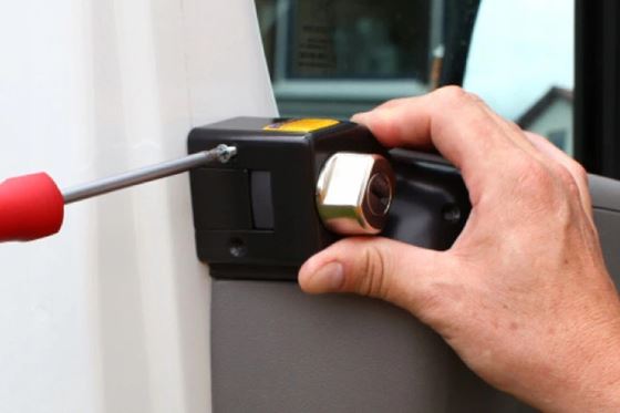 BLOKADA DRZWI ZEWNĘTRZNA HEOSAFE ZESTAW DUCATO 06-21 5 szt.