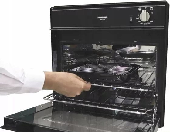 PIEKARNIK GAZOWY THETFORD DUPLEX OVEN & GRILL
