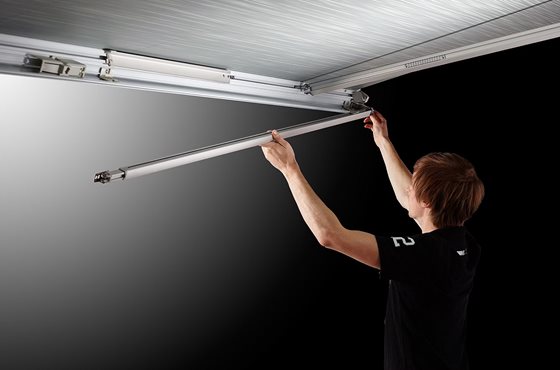 MARKIZA 375 cm THULE OMNISTOR 5200A CZARNA MYSTIC GREY