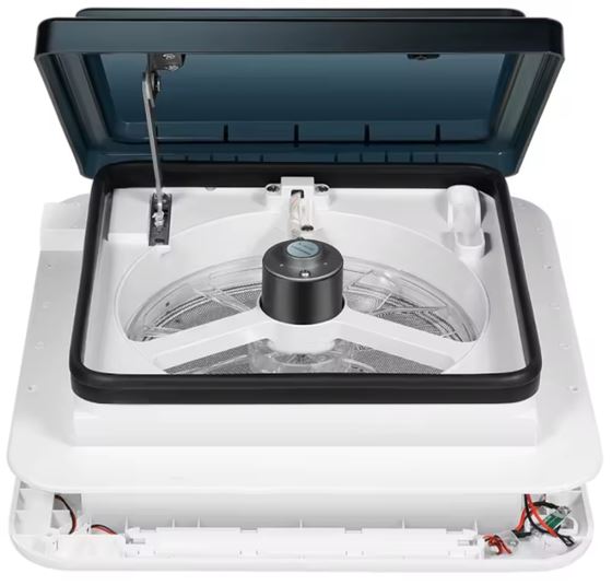 OKNO DACHOWE 28x28 Z WENTYLATOREM I OŚWIETLENIEM LED