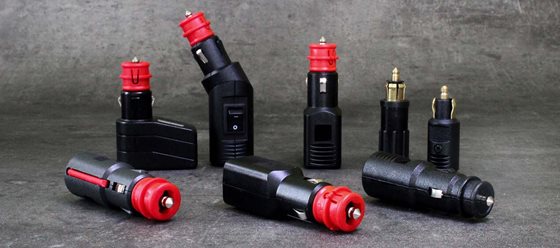 WTYCZKA UNIWERSALNA 8A 12-24V KĄTOWA PROCAR