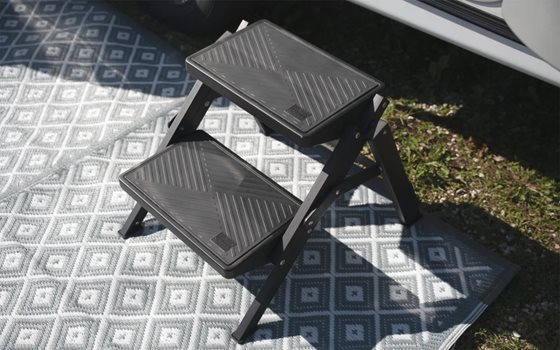 STOPIEŃ WEJŚCIOWY BERGER PODWÓJNY SKŁADANY ALUMINIOWY CZARNY