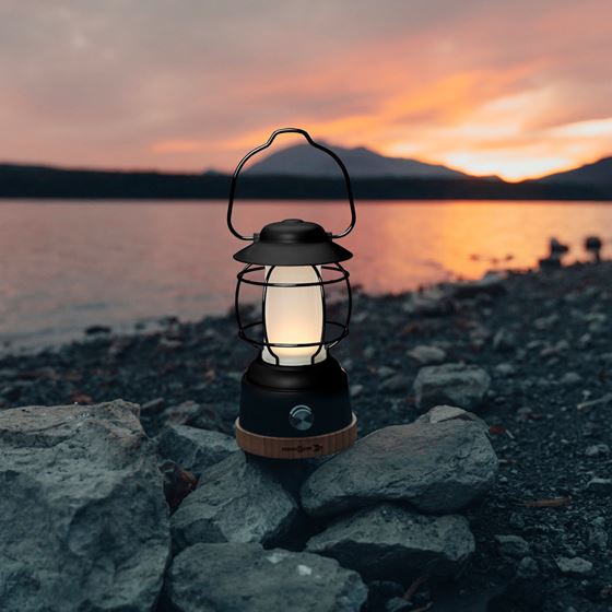 LAMPKA LED BRUNNER LYSS USB
