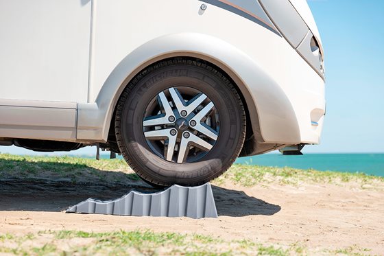 KLIN POZIOMUJĄCY FIAMMA LEVEL UP PREMIUM 2 szt.