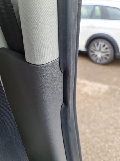 BLOKADA DRZWI WEWNĘTRZNA HEOSAFE TRANSIT OD 2014 4 szt.