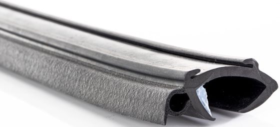 USZCZELKA OKNA UCHYLNEGO PROFIL GUMOWY 4 m