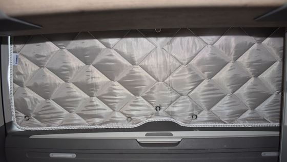 MATA TERMICZNA NA SZYBĘ 1 szt. VW T5/T6 TYŁ KLAPA