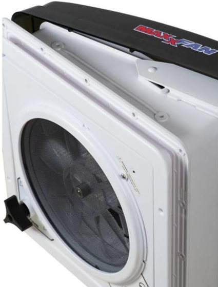 OKNO DACHOWE 28x28 MAXXFAN DELUXE COMPACT BLACK