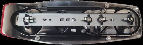 LAMPA TYŁ PRZYCZEPA CARALUNA II PLUS LEWA HELLA