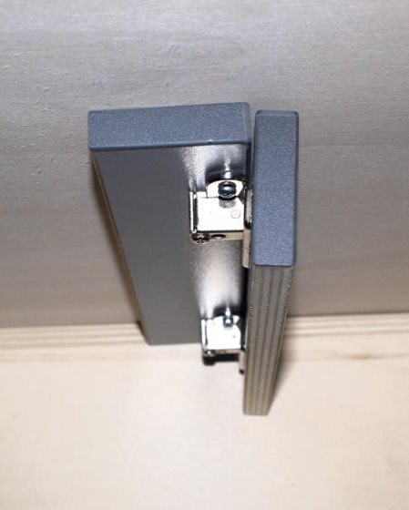 ZAWIAS MEBLOWY SZARY 2 szt.