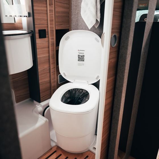 TOALETA CLESANA C1 12V Z ADAPTEREM L