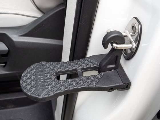 PRÓG DRZWIOWY STOPIEŃ SKŁADANY DO 120 kg