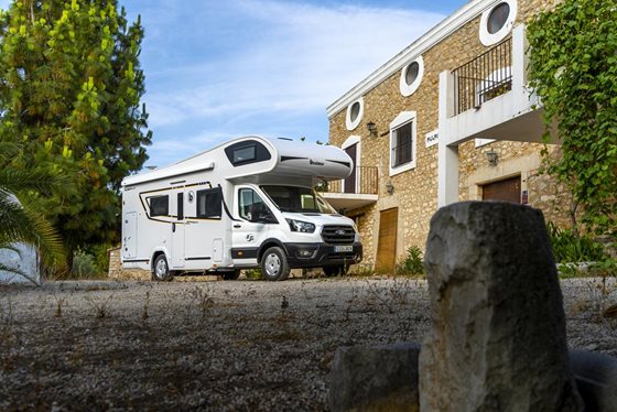 KAMPER SAMOCHÓD KEMPINGOWY SPORT 324UP