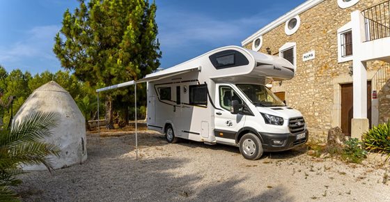 KAMPER SAMOCHÓD KEMPINGOWY SPORT 324UP