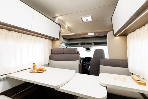 KAMPER SAMOCHÓD KEMPINGOWY SPORT 324UP