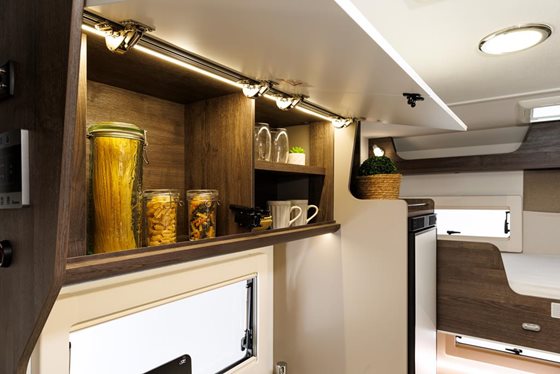 KAMPER SAMOCHÓD KEMPINGOWY SPORT 324UP