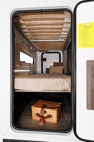 KAMPER SAMOCHÓD KEMPINGOWY SPORT 324UP