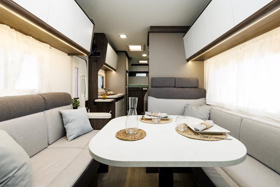 KAMPER SAMOCHÓD KEMPINGOWY SPORT 344UP